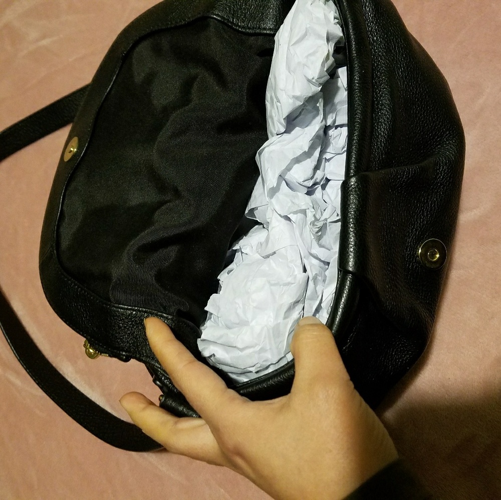 Crossbody - Picture 2 of 3